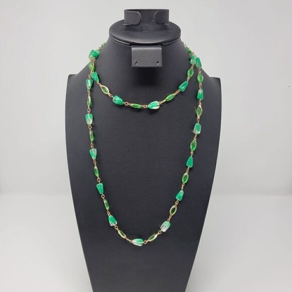 Vintage Flapper Necklace Gold Tone Resin Green Beaded Versatile 45" Delicate - Picture 13 of 14